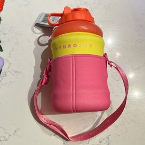 NWT HydroJug and Sleeve